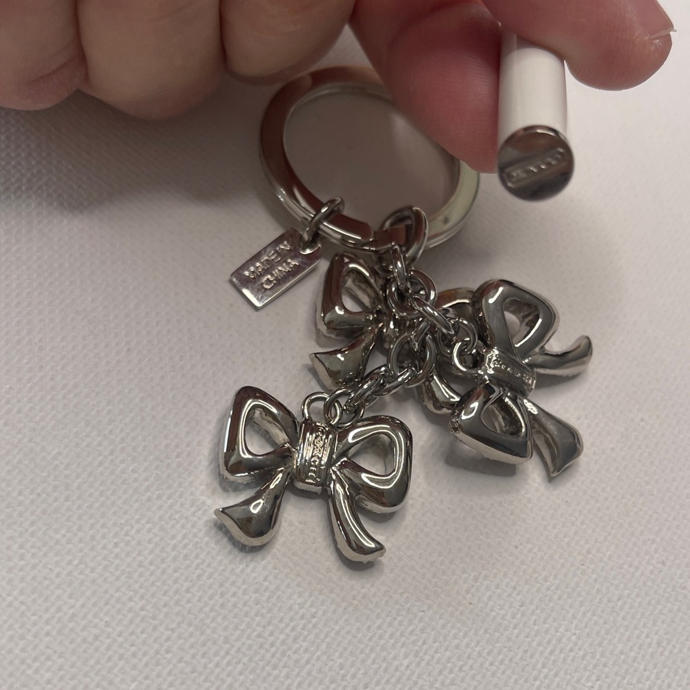 Elegant Coach Bow Keychain with Multicolor Crystals and a White Coach Pen - Picture 4 of 6